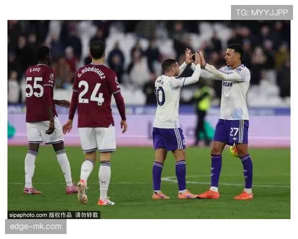 英格兰队内部竞争白热化 新星崛起激发老将危机感